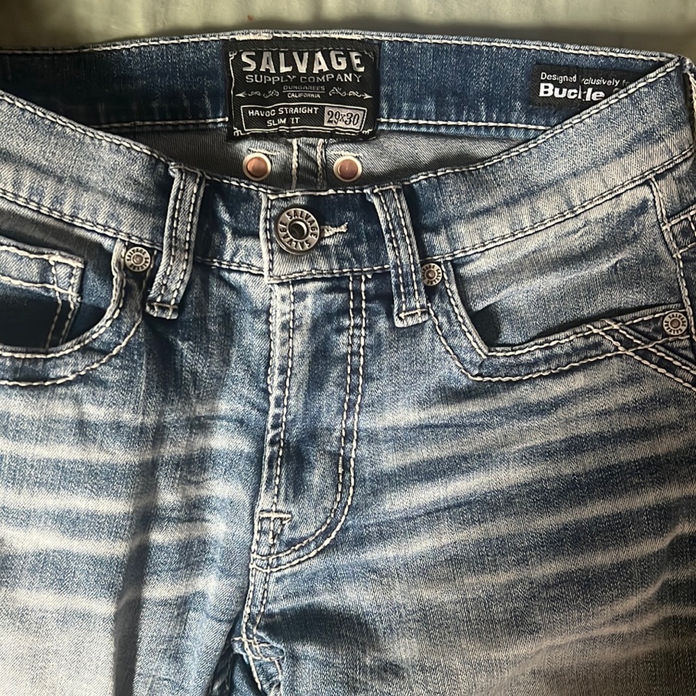 I’m selling a Buckle pants they are 29x30 and they only been worn once